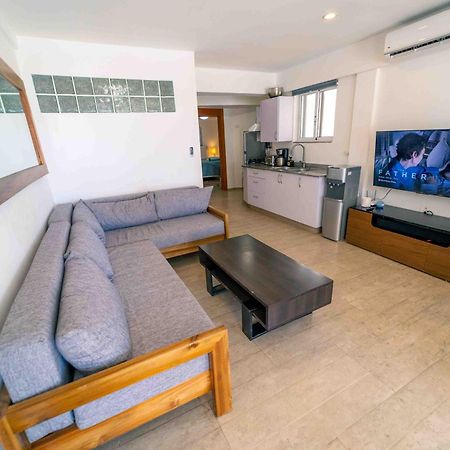 Kite Beach Oceanfront 1St Row Two Bedrooms And Patio 喀巴里特 外观 照片